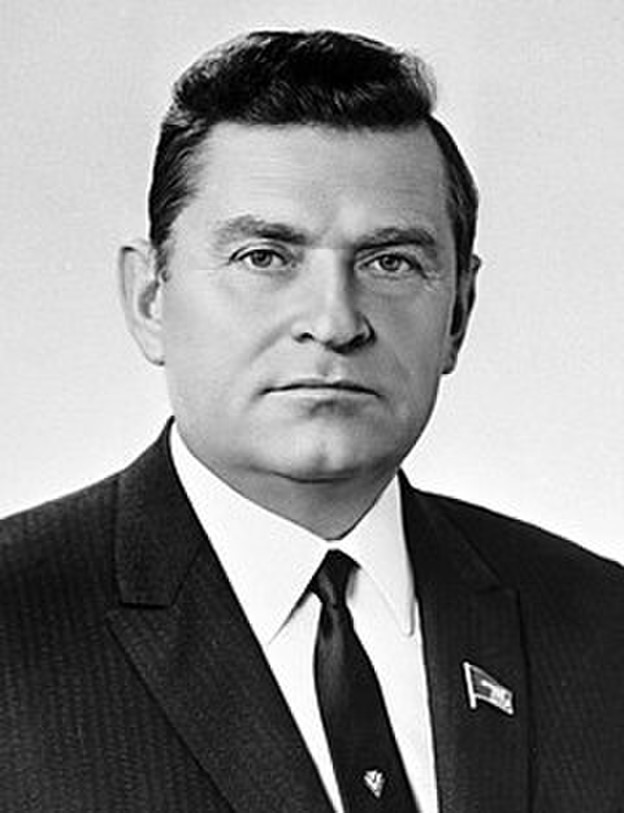 мазуров